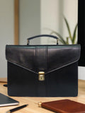 Италианска черна бизнес чанта от естествена кожа — преден изглед